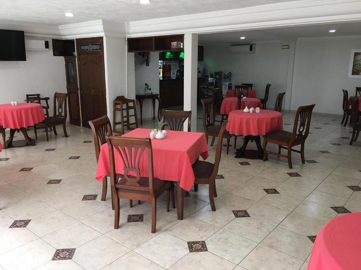 Hotel Casino Plaza Guadalajara Zewnętrze zdjęcie
