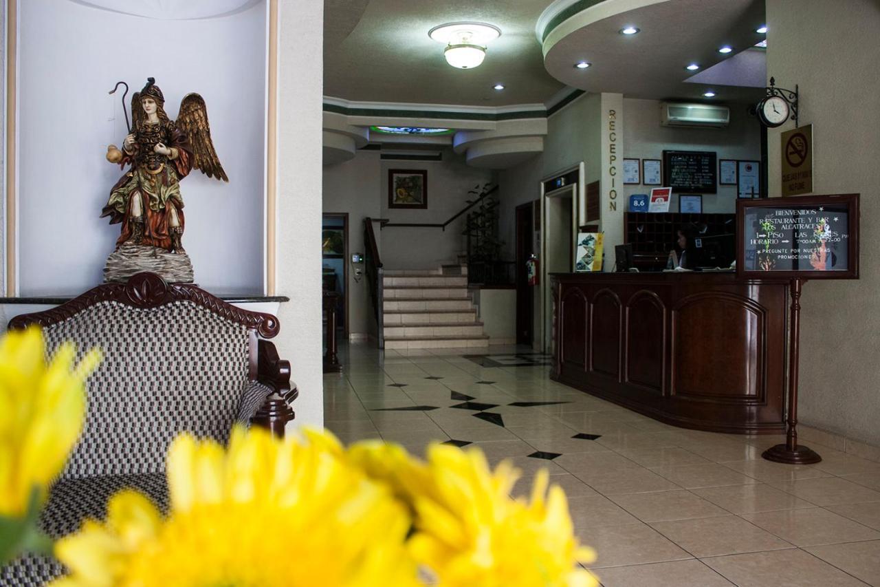Hotel Casino Plaza Guadalajara Zewnętrze zdjęcie