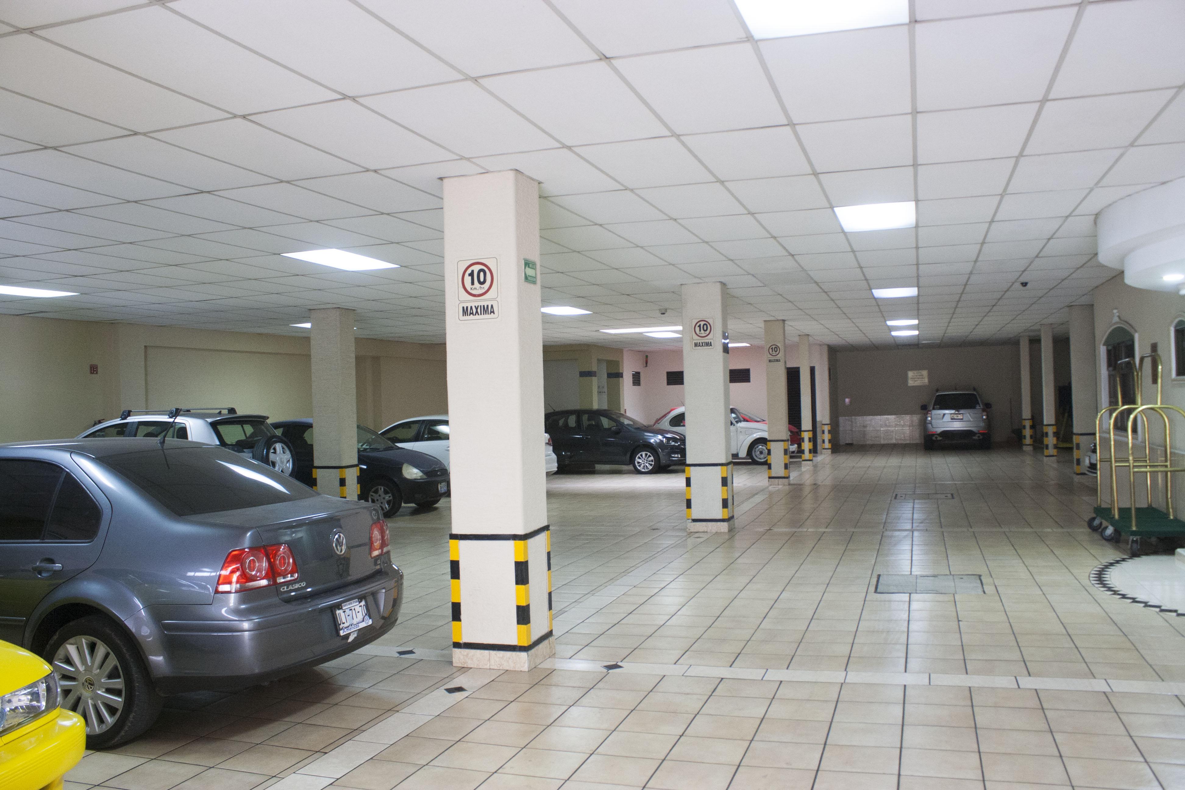 Hotel Casino Plaza Guadalajara Zewnętrze zdjęcie