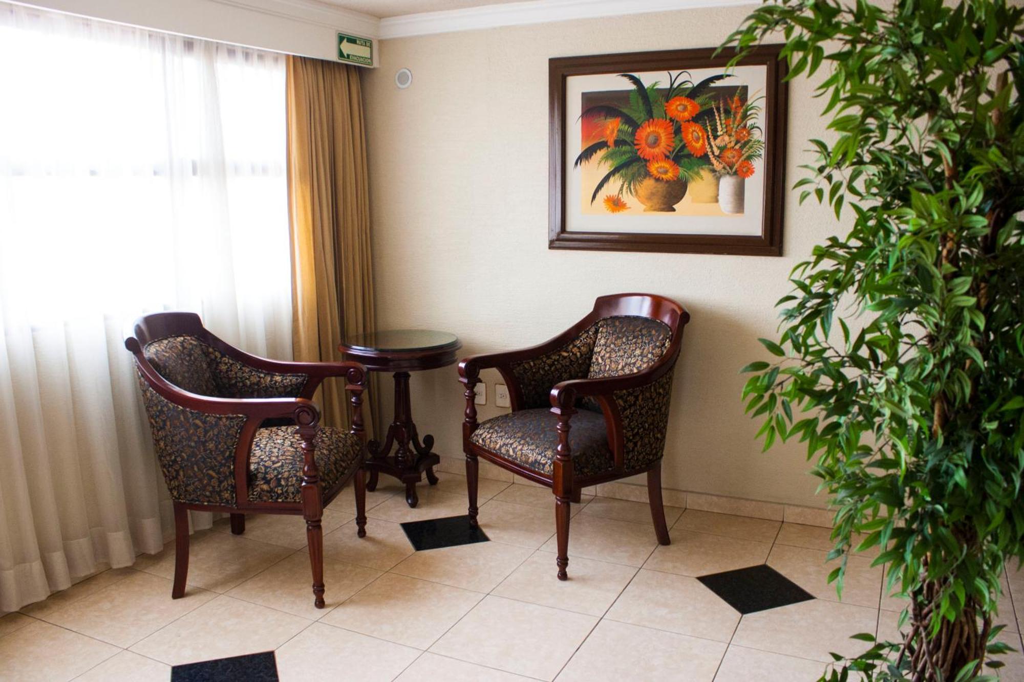 Hotel Casino Plaza Guadalajara Zewnętrze zdjęcie