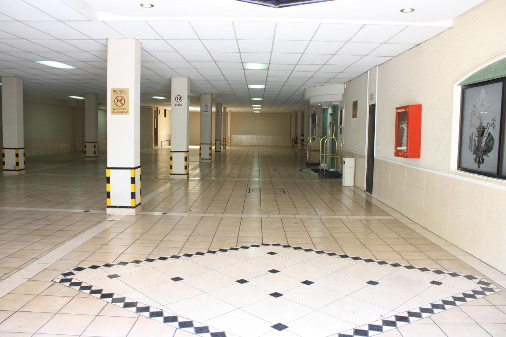 Hotel Casino Plaza Guadalajara Zewnętrze zdjęcie